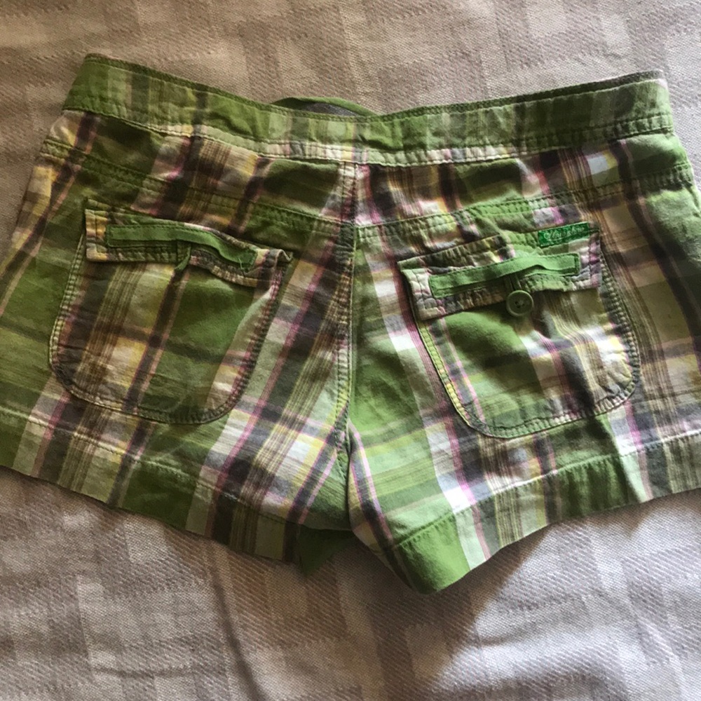 Shorts 🩳 - Picture 2 of 2